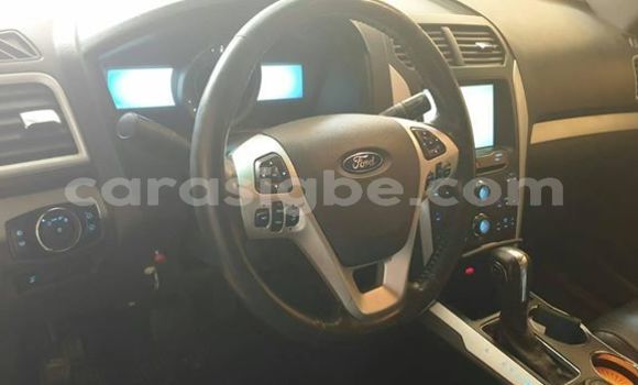 Acheter Occasion Voiture Ford Explorer Blanc à Lomé, Maritime Acheter Occasion Voiture Ford Explorer Blanc à Lomé, Maritime