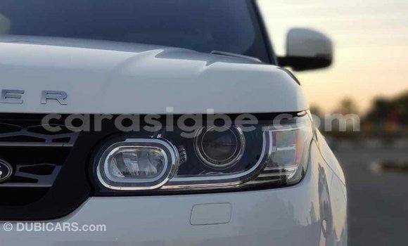Acheter Import Voiture Land Rover Range Rover Blanc à Import - Dubai, Togo