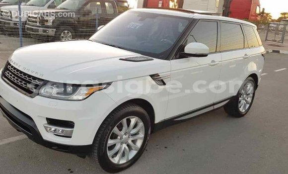 Acheter Import Voiture Land Rover Range Rover Blanc à Import - Dubai, Togo Acheter Import Voiture Land Rover Range Rover Blanc à Import - Dubai, Togo