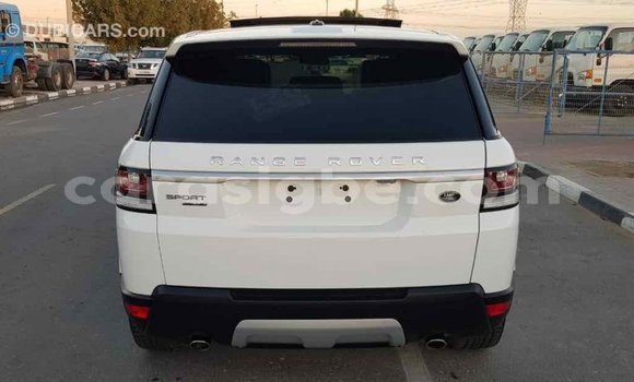Acheter Import Voiture Land Rover Range Rover Blanc à Import - Dubai, Togo Acheter Import Voiture Land Rover Range Rover Blanc à Import - Dubai, Togo