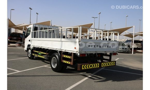 Acheter Import Utilitaire Mitsubishi L400 Blanc à Import - Dubai, Togo
