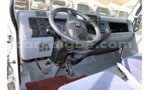 Acheter Import Utilitaire Mitsubishi L400 Blanc à Import - Dubai, Togo