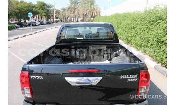 Acheter Import Voiture Toyota Hilux Noir à Import - Dubai, Togo Acheter Import Voiture Toyota Hilux Noir à Import - Dubai, Togo