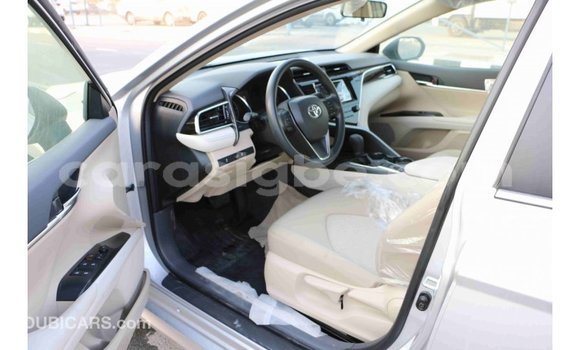 Acheter Import Voiture Toyota Camry Autre à Import - Dubai, Togo Acheter Import Voiture Toyota Camry Autre à Import - Dubai, Togo