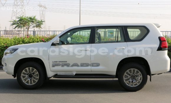Acheter Import Voiture Toyota Prado Blanc à Import - Dubai, Togo Acheter Import Voiture Toyota Prado Blanc à Import - Dubai, Togo